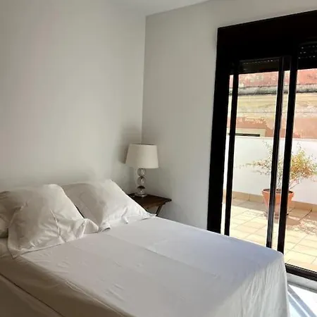 Atico Centrico Con Terraza Privada Y Plaza De Garaje * Sanlucar de Barrameda