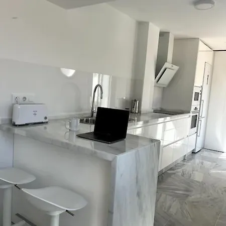 Atico Centrico Con Terraza Privada Y Plaza De Garaje Apartment Sanlucar de Barrameda