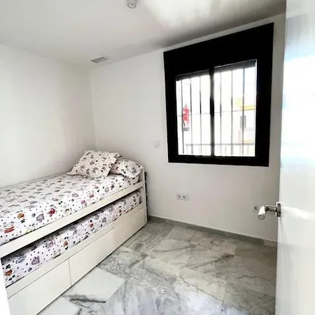 Atico Centrico Con Terraza Privada Y Plaza De Garaje * Sanlucar de Barrameda